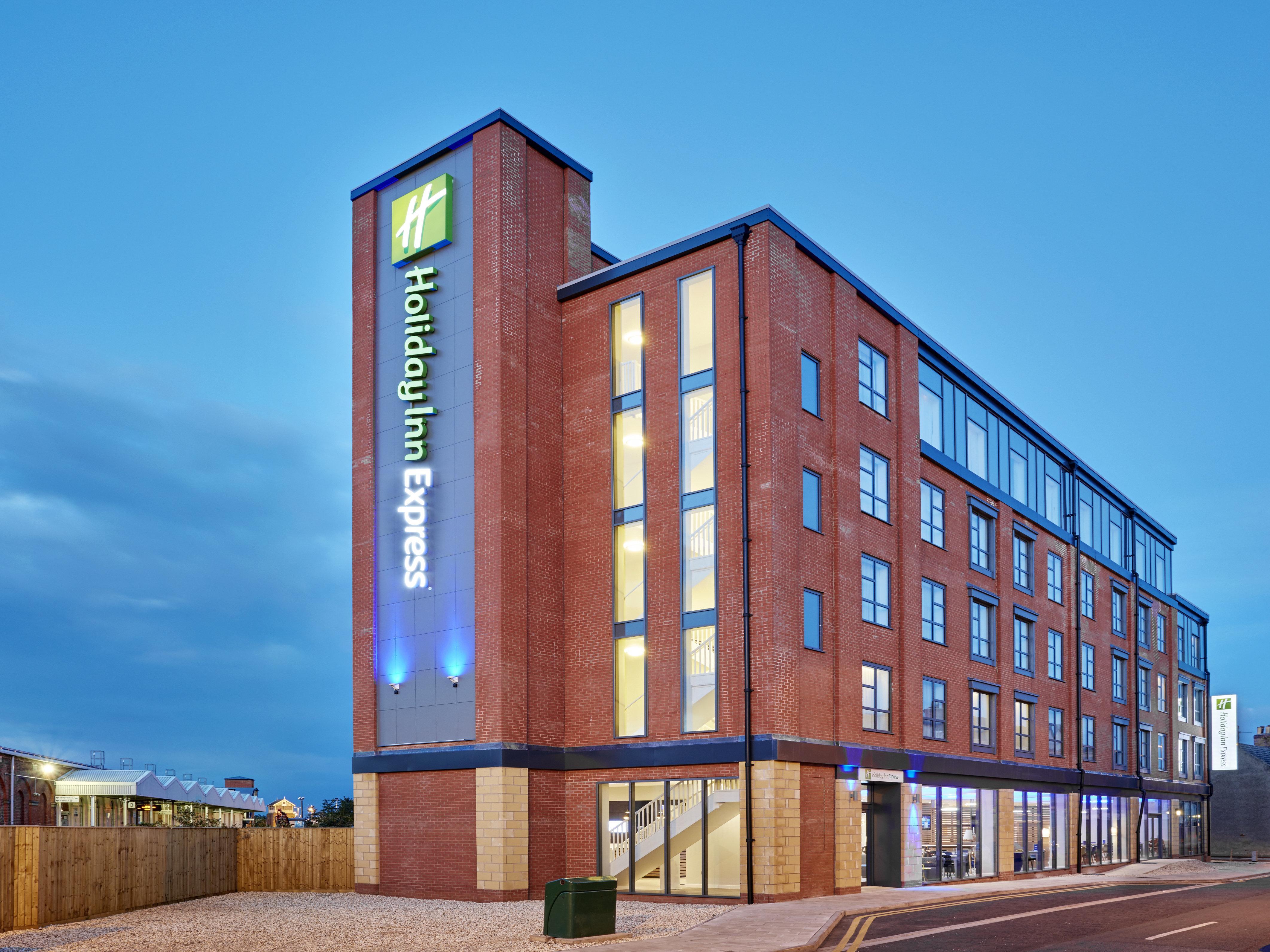 Holiday Inn Express Grimsby By Ihg Bagian luar foto