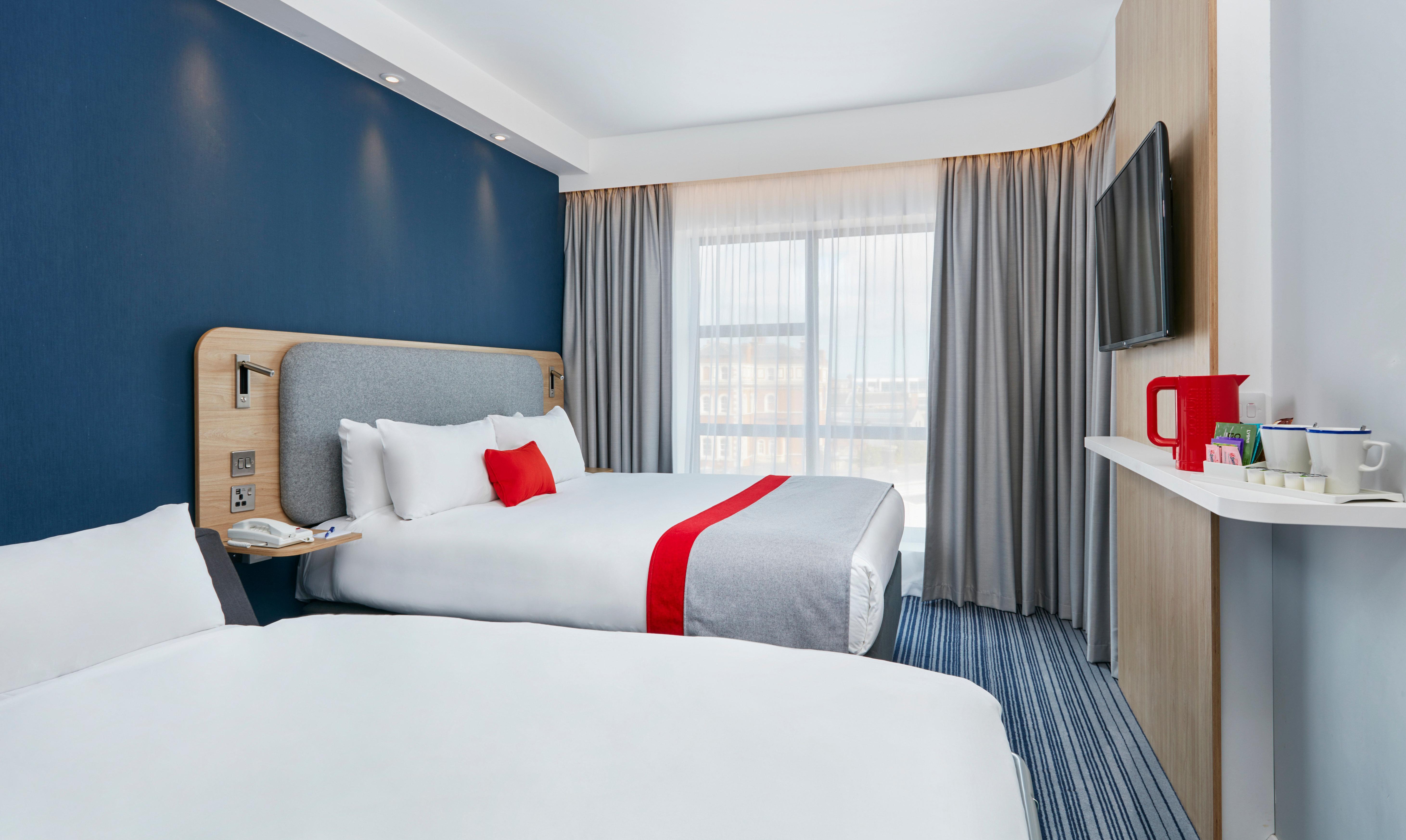 Holiday Inn Express Grimsby By Ihg Bagian luar foto