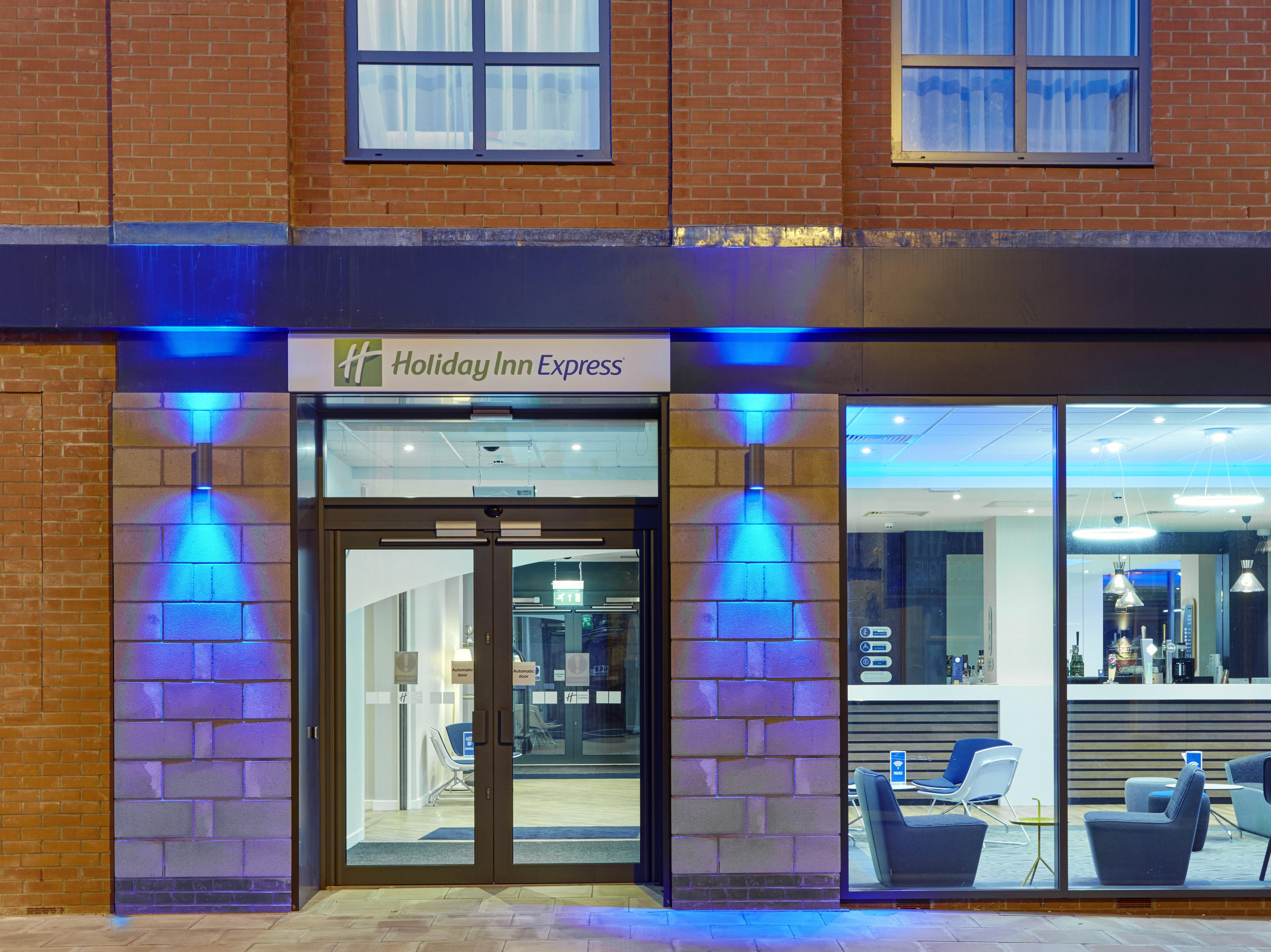 Holiday Inn Express Grimsby By Ihg Bagian luar foto
